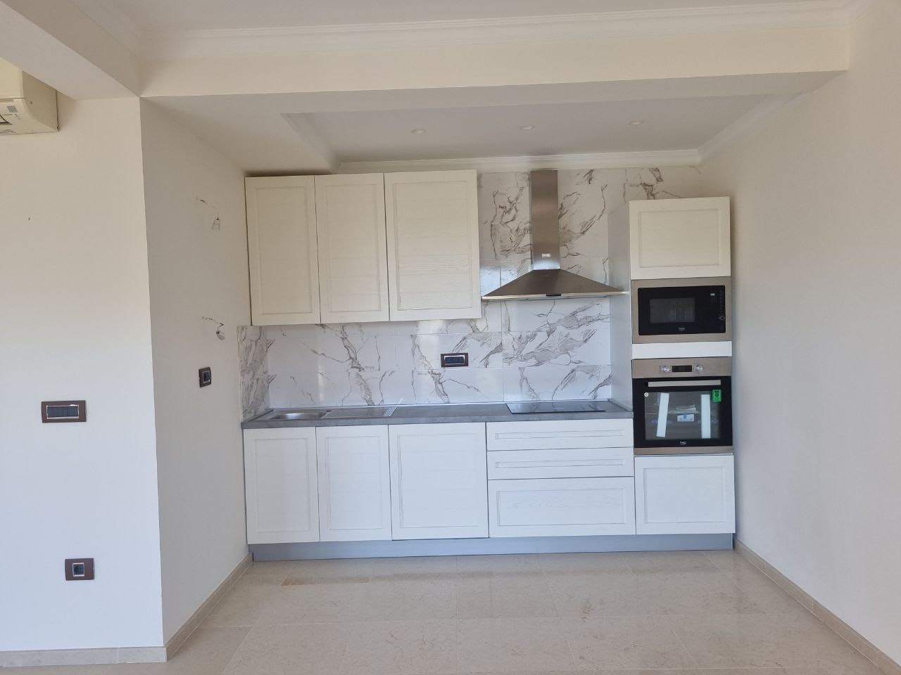 Flat in Petrovac, Montenegro, 86 m² - picture 7