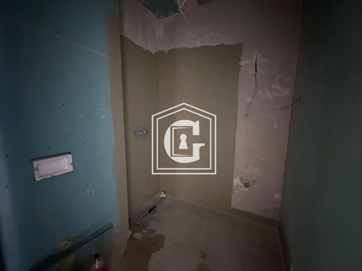 Apartment in Budva, Montenegro, 190 m² - picture 4