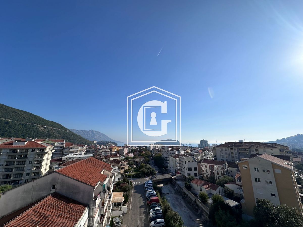 Apartment in Budva, Montenegro, 190 m² - picture 10