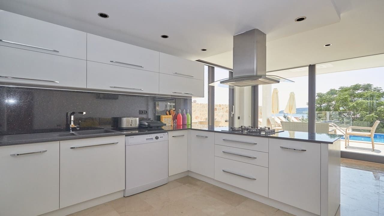 Villa in Kalkan, Turkey, 300 m² - picture 13