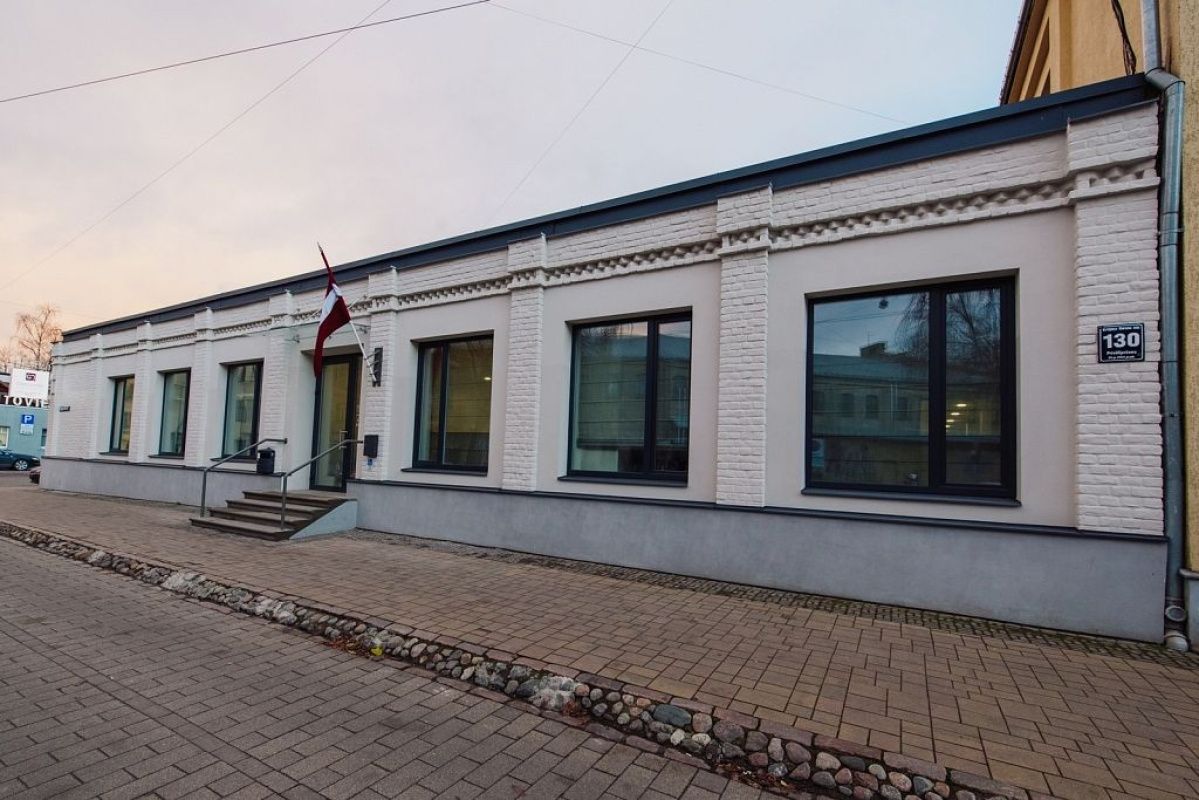 Propiedad comercial en Riga, Letonia, 381 m² - imagen 1