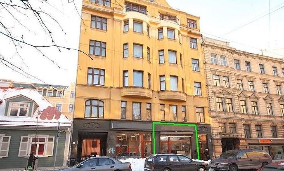 Commercial property in Riga, Latvia, 240 m² - picture 1