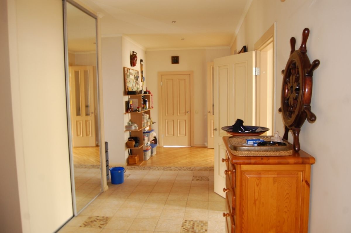 Appartement à Riga, Lettonie, 160 m² - image 2