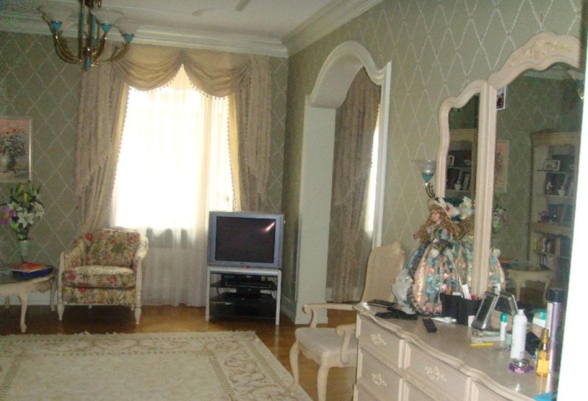 Piso en Riga, Letonia, 208 m² - imagen 3