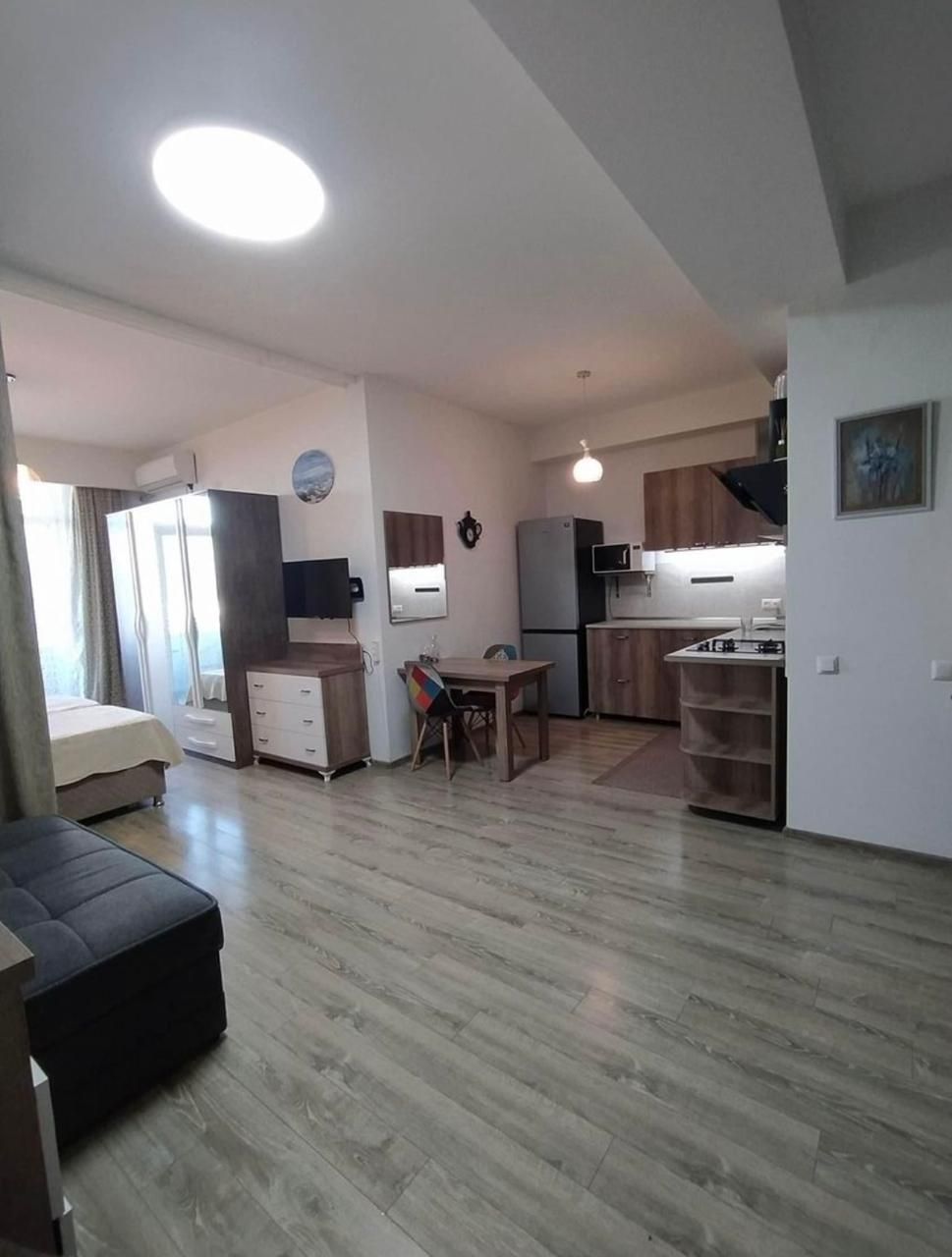 Studio à Batoumi, Géorgie, 44 m² - image 1