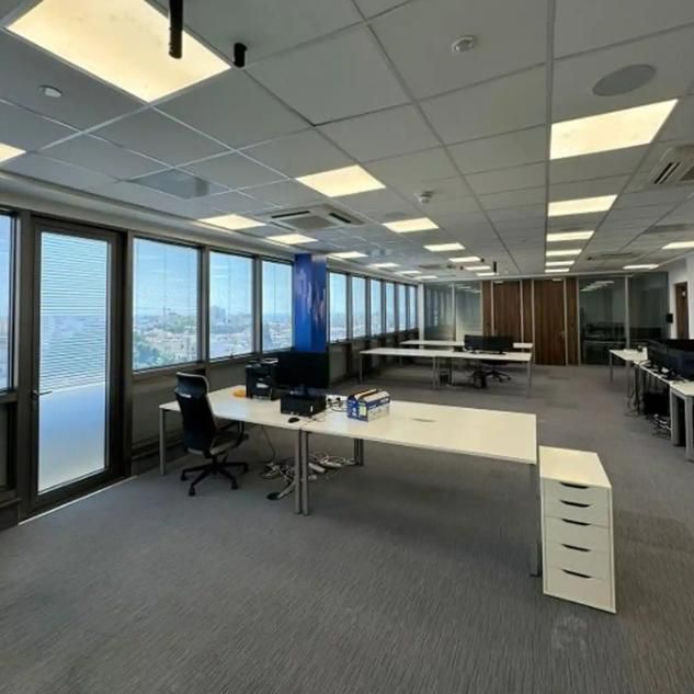 Büro in Limassol, Zypern, 373 m² - Foto 1