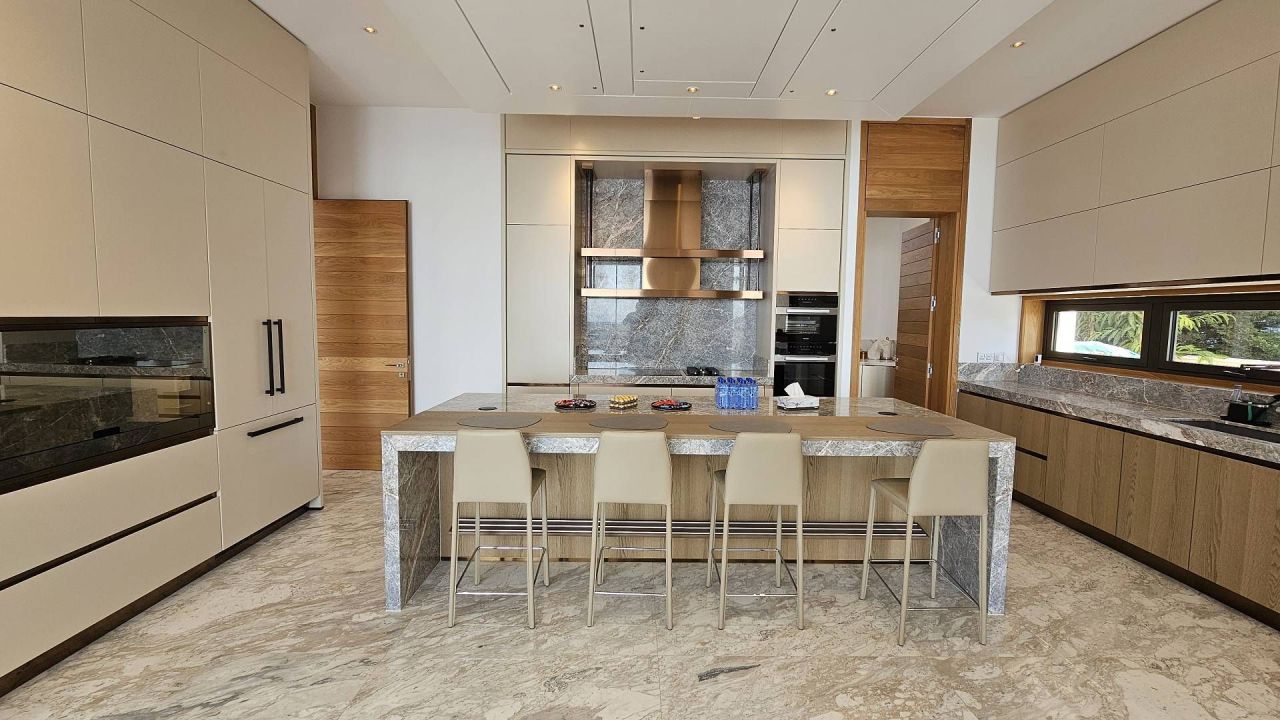 Casa en Agios Tychon, Chipre, 900 m² - imagen 6