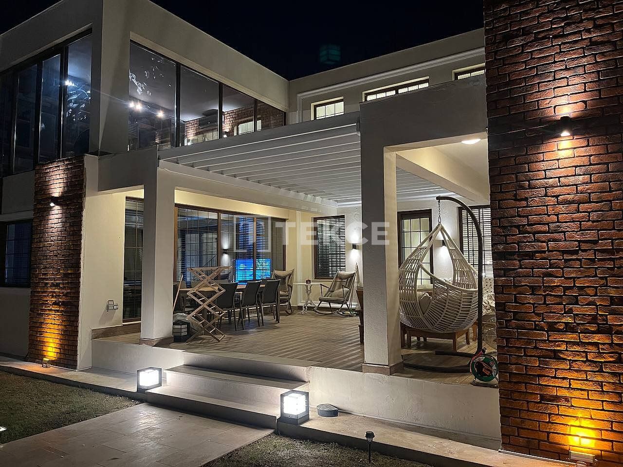 Villa à Kyrenia, Chypre, 500 m² - image 11