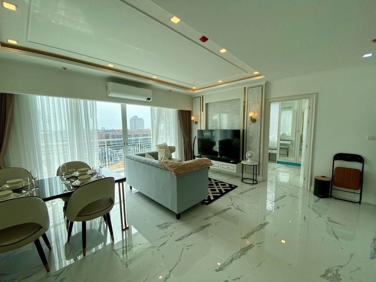 Wohnung in Pattaya, Thailand, 64 m² - Foto 1