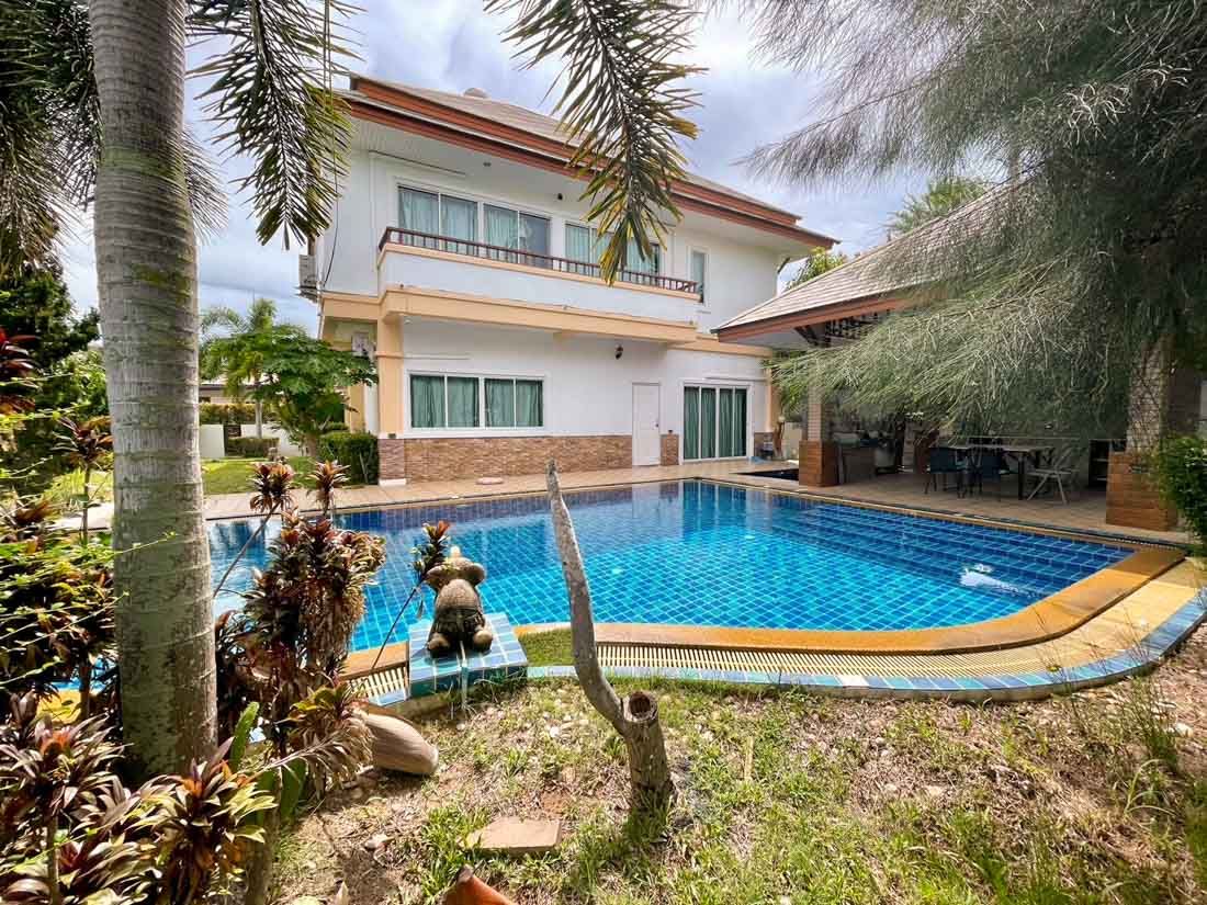 Villa in Pattaya, Thailand, 238 m² - Foto 1