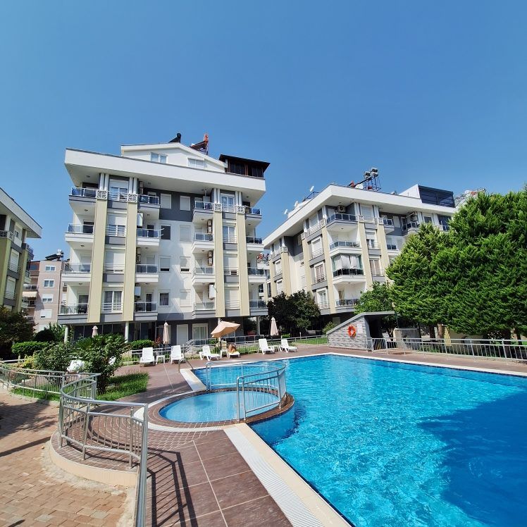 Flat in Antalya, Turkey, 100 m² - picture 1