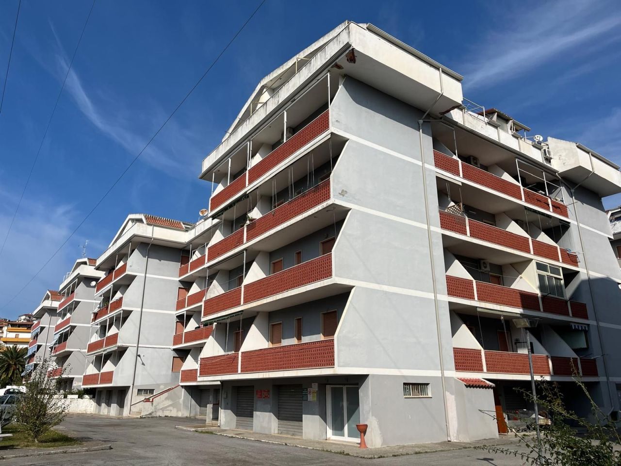 Flat in Scalea, Italy, 44 m² - picture 2