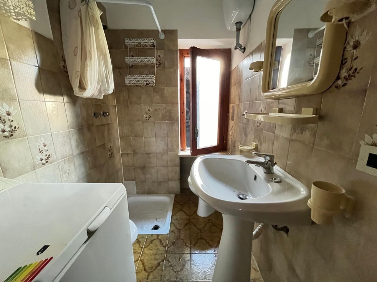 Flat in Scalea, Italy, 44 m² - picture 8