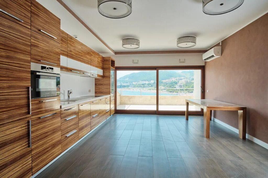 Appartement à Budva, Monténégro, 350 m² - image 1