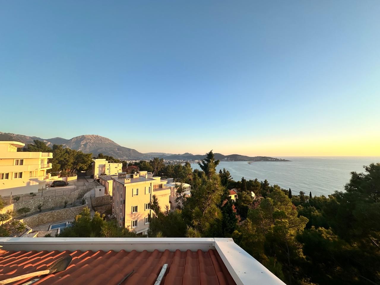 Villa en el Bar, Montenegro, 240 m² - imagen 4