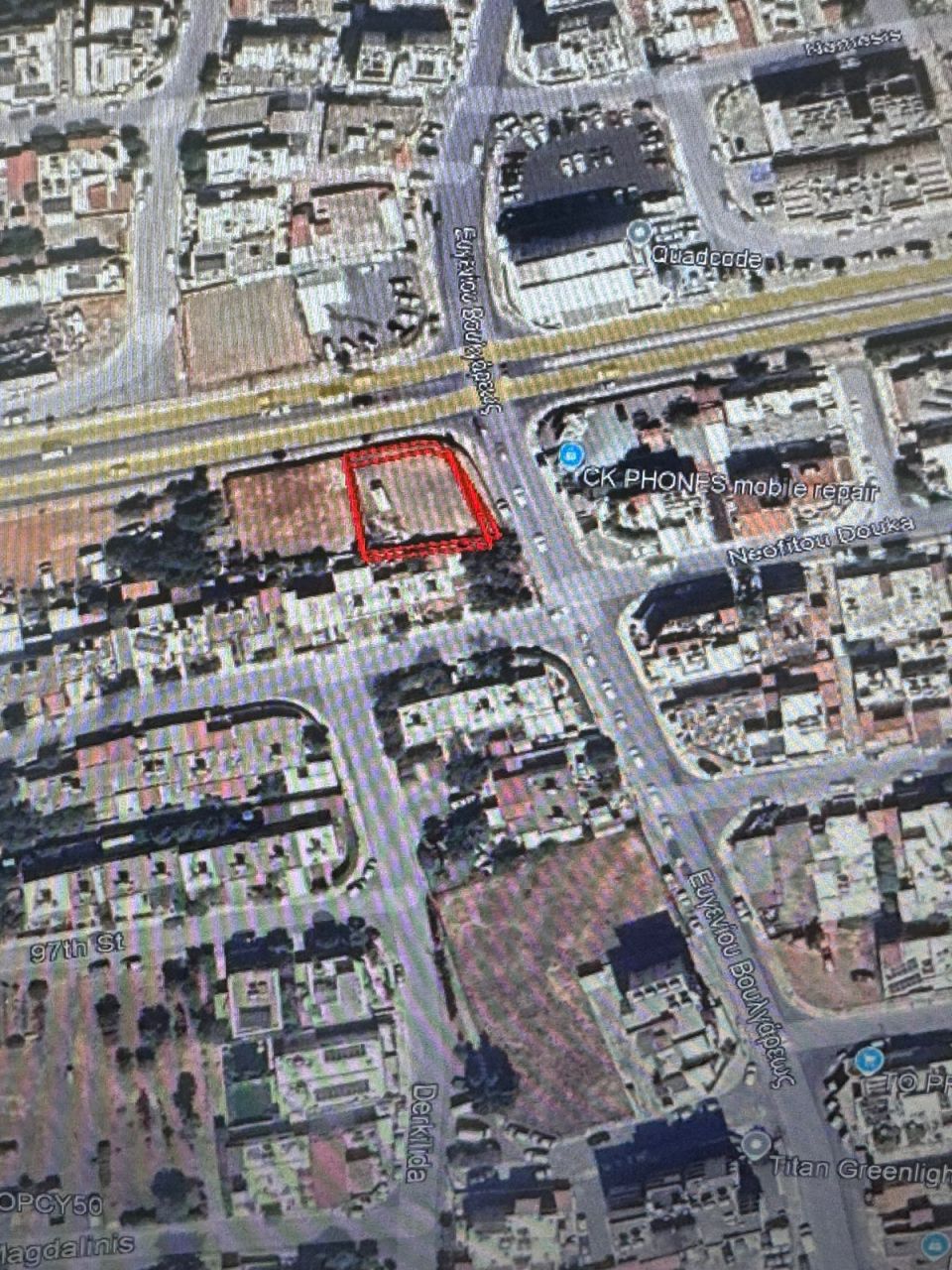 Land in Kato Polemidia, Cyprus, 563 m² - picture 1