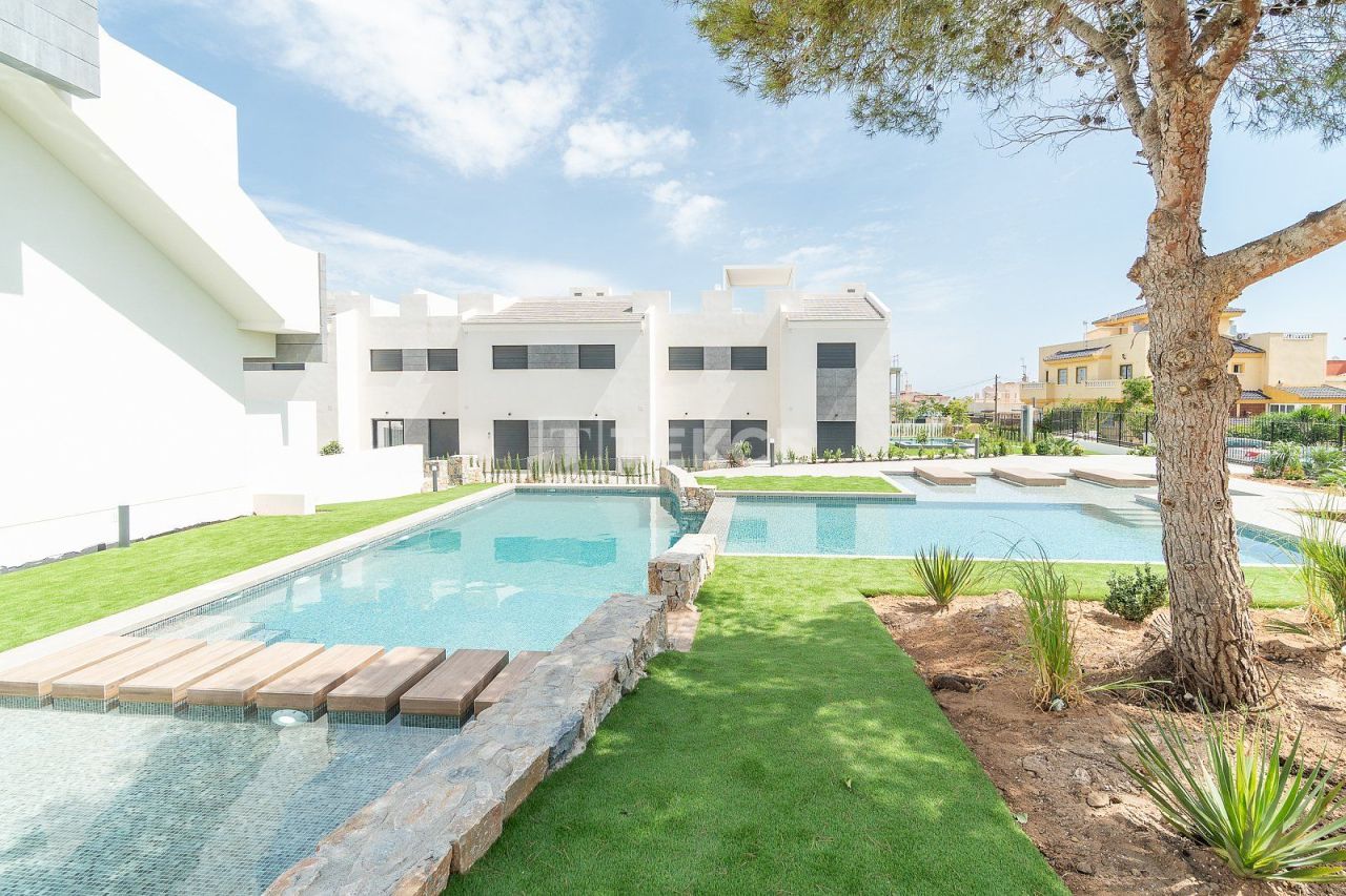 Appartamenti a Torrevieja, Spagna, 82 m² - foto 4