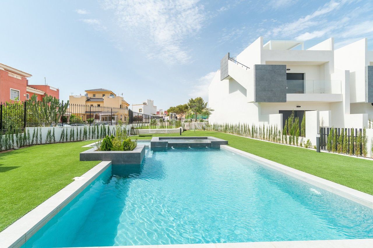 Appartamenti a Torrevieja, Spagna, 82 m² - foto 11
