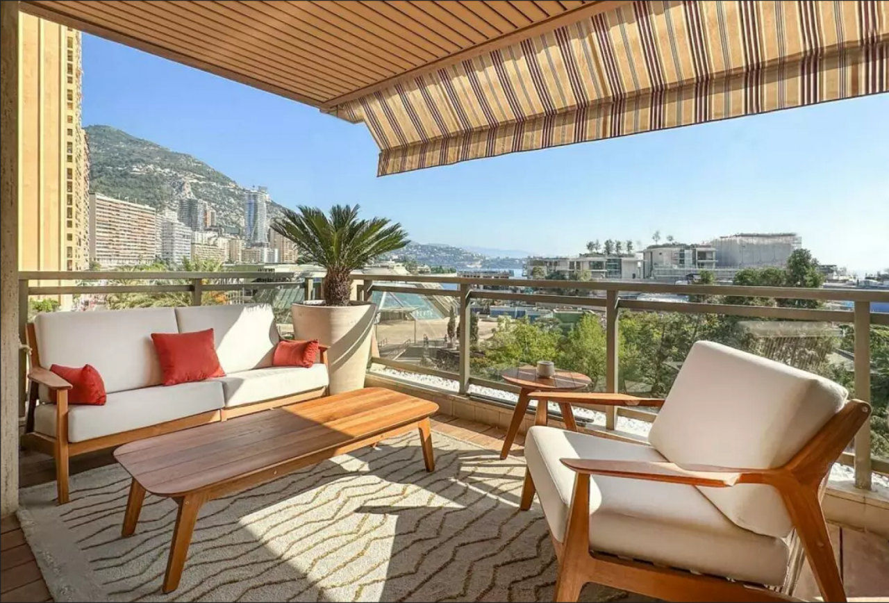 Apartment in Monaco, Monaco, 180 m² - picture 1