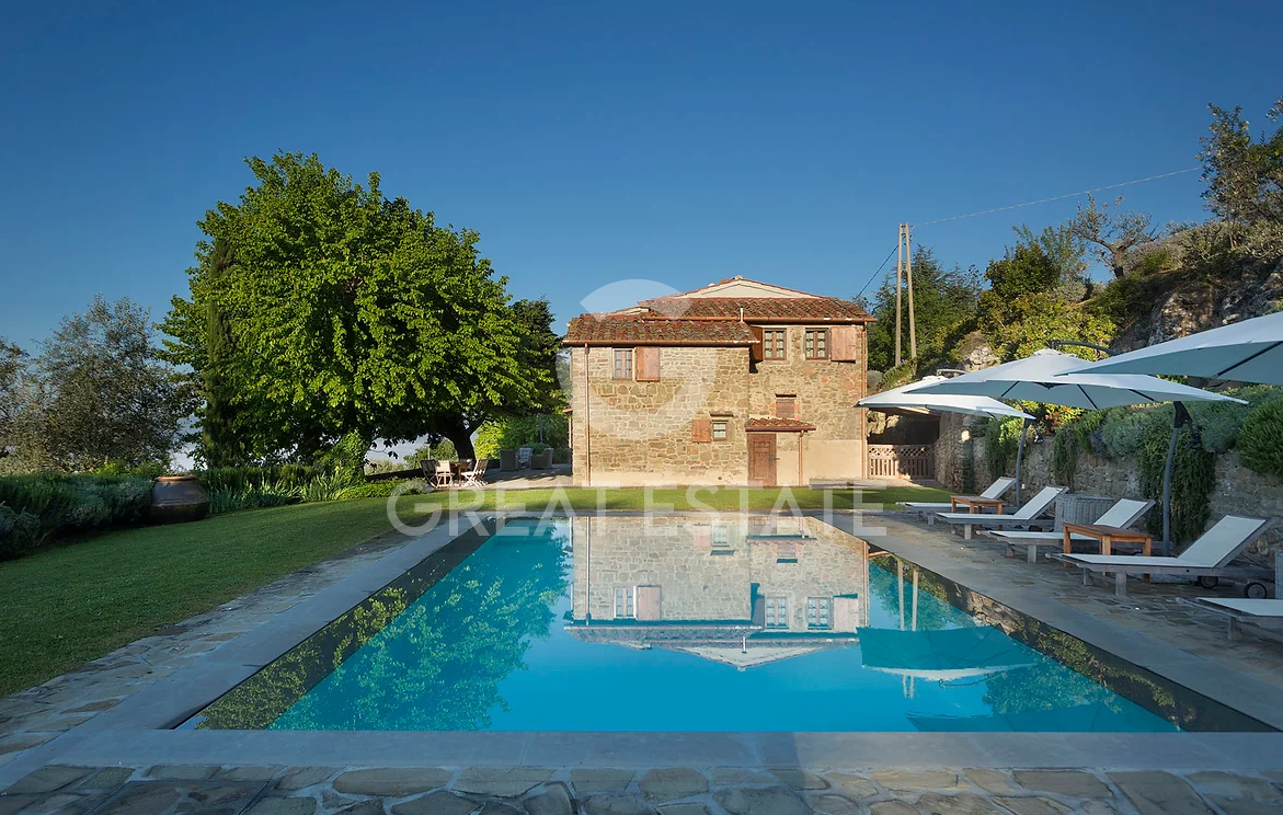 Maison Castelfranco Piandiscò, Italie, 413.8 m² - image 5