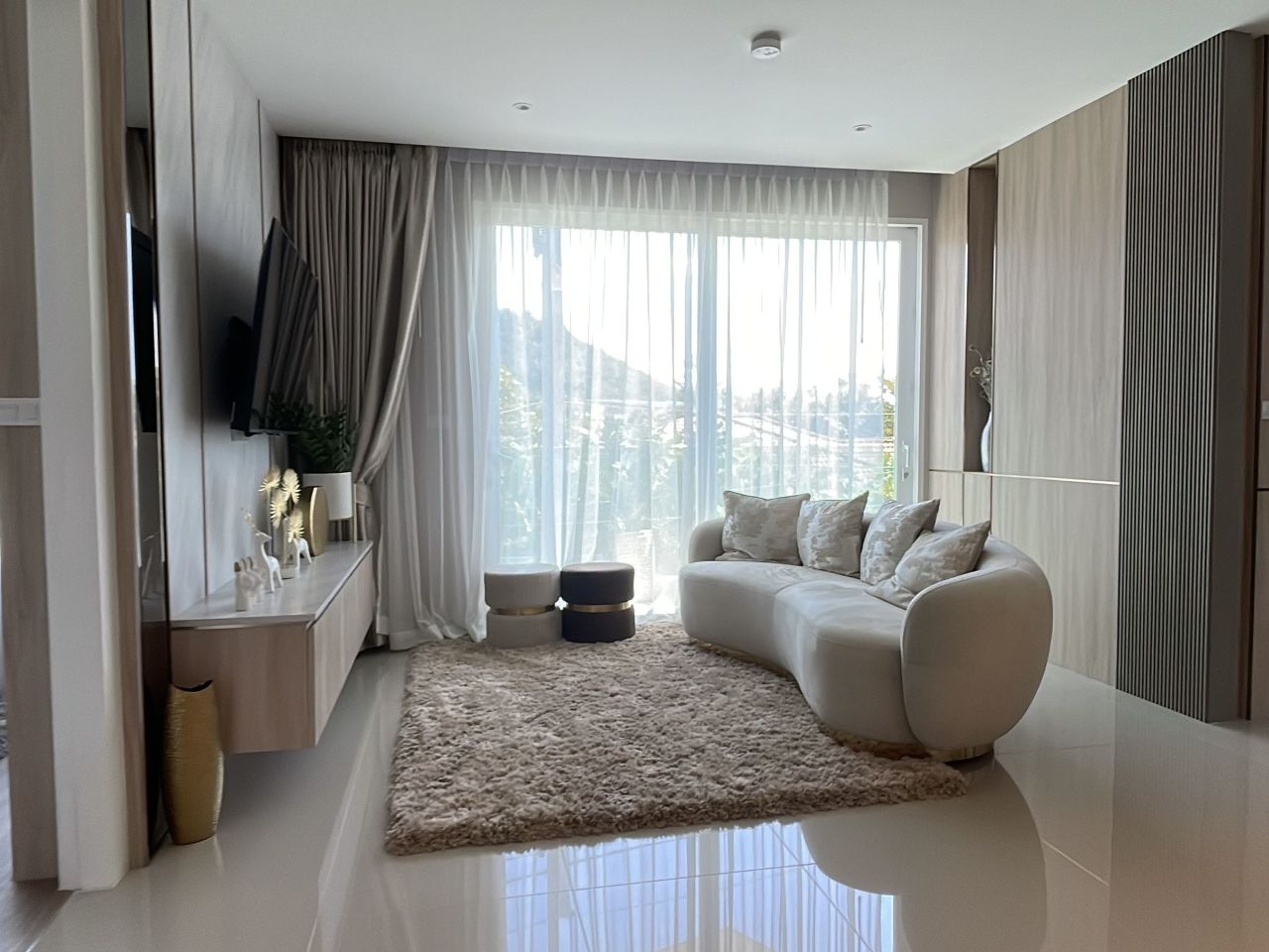 Apartamento en Phuket, Tailandia, 64 m² - imagen 1