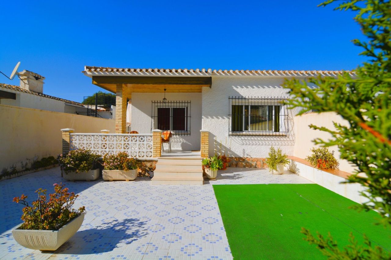 Bungalow dans la Dehesa de Campoamor, Espagne, 80 m² - image 1