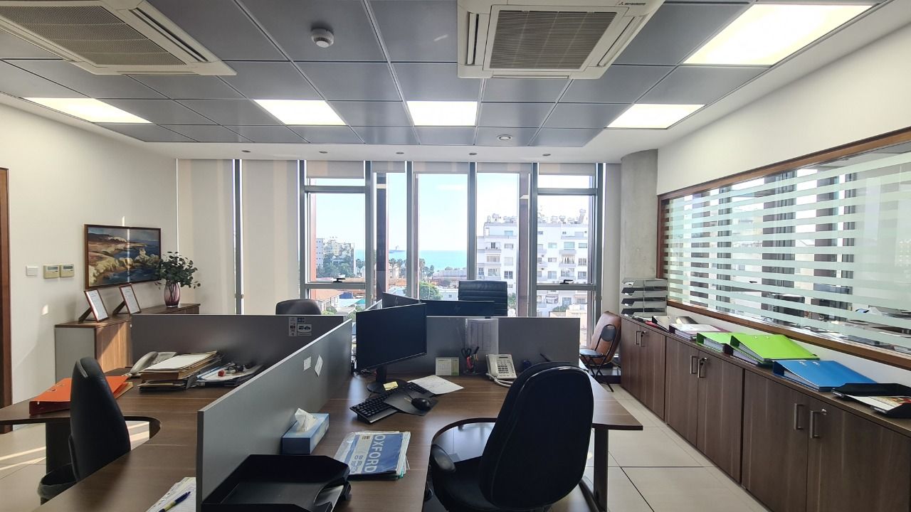 Office in Limassol, Cyprus, 210 m² - picture 8