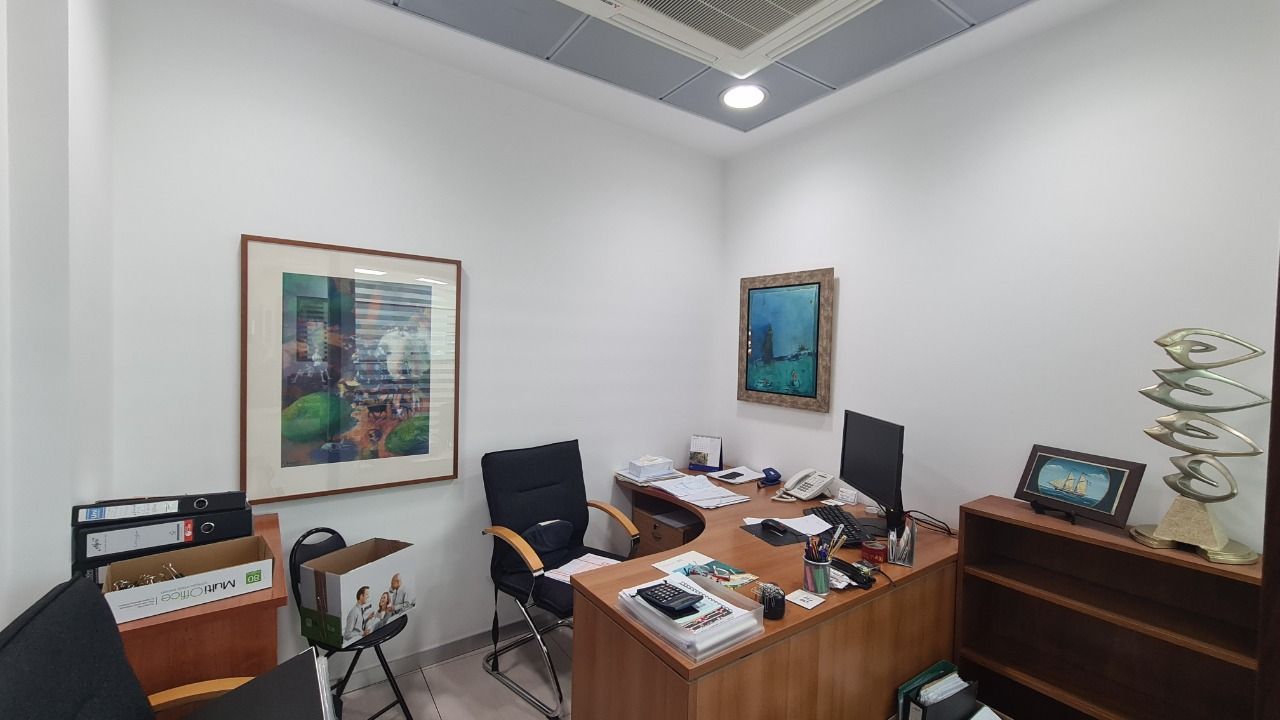 Office in Limassol, Cyprus, 210 m² - picture 12