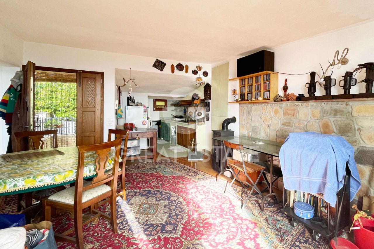 Apartment in Montalcino, Italy, 130 m² - picture 9