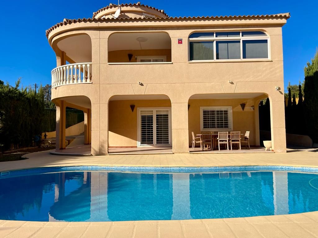 Villa in Los Balcones, Spanien, 325 m² - Foto 1