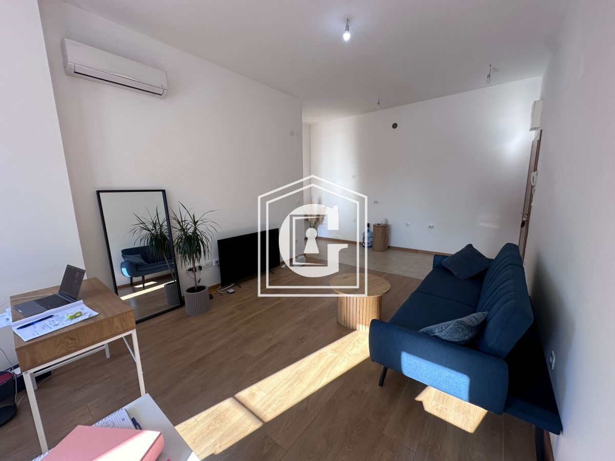 Appartement à Budva, Monténégro, 48 m² - image 1