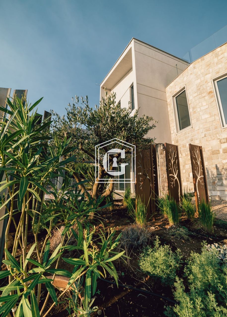 Villa in Rezevici, Montenegro, 230 m² - picture 7