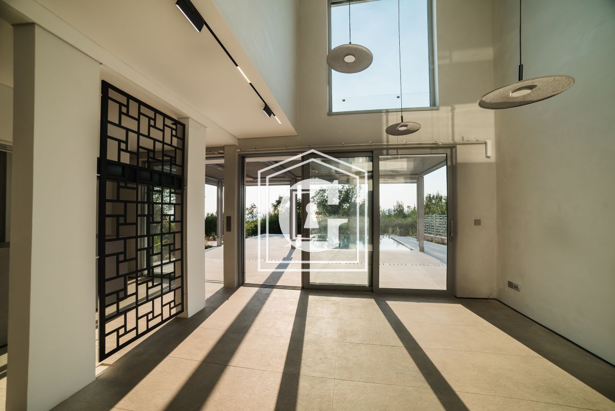 Villa in Rezevici, Montenegro, 230 m² - picture 12