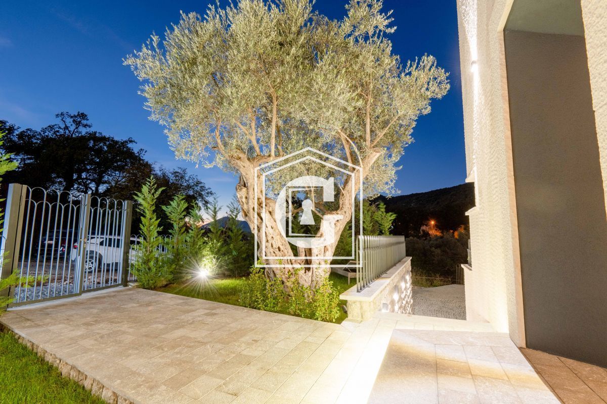 Villa in Przno, Montenegro, 240 m² - Foto 16