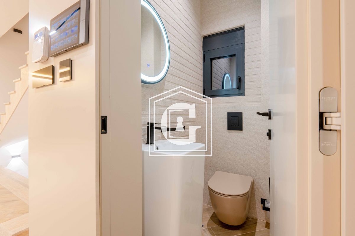 Villa in Przno, Montenegro, 240 m² - Foto 17