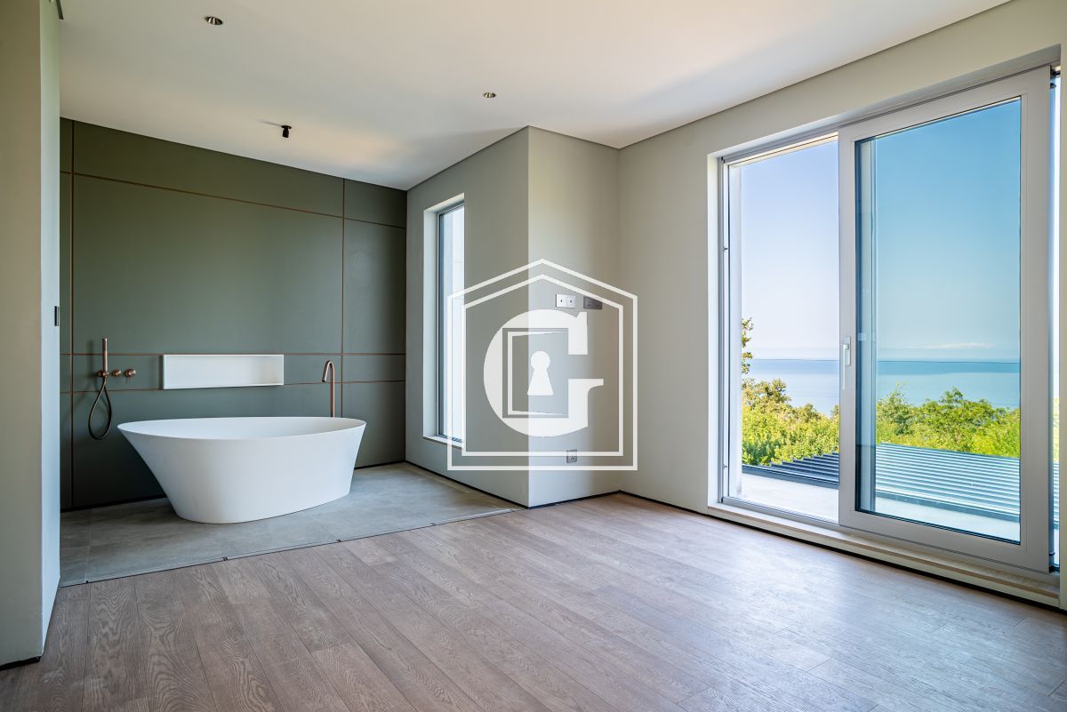 Villa in Rezevici, Montenegro, 230 m² - picture 19