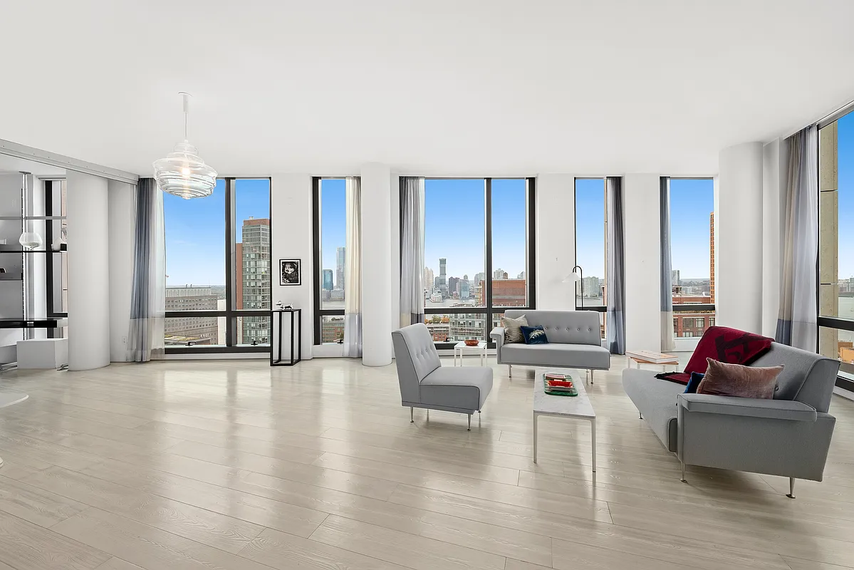 Apartment in New York City, USA, 206 m² - picture 1