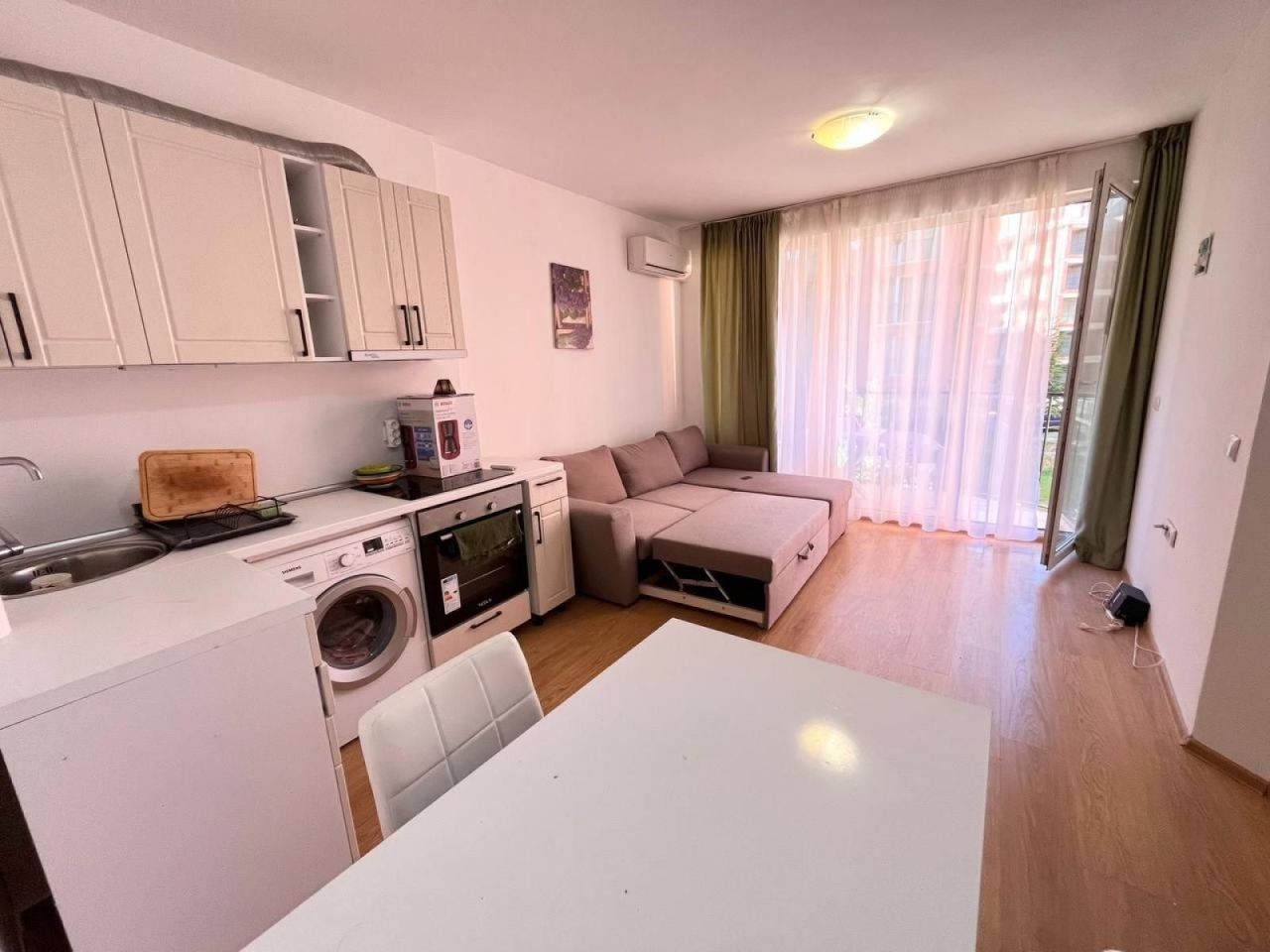 Flat at Sunny Beach, Bulgaria, 60 m² - picture 1