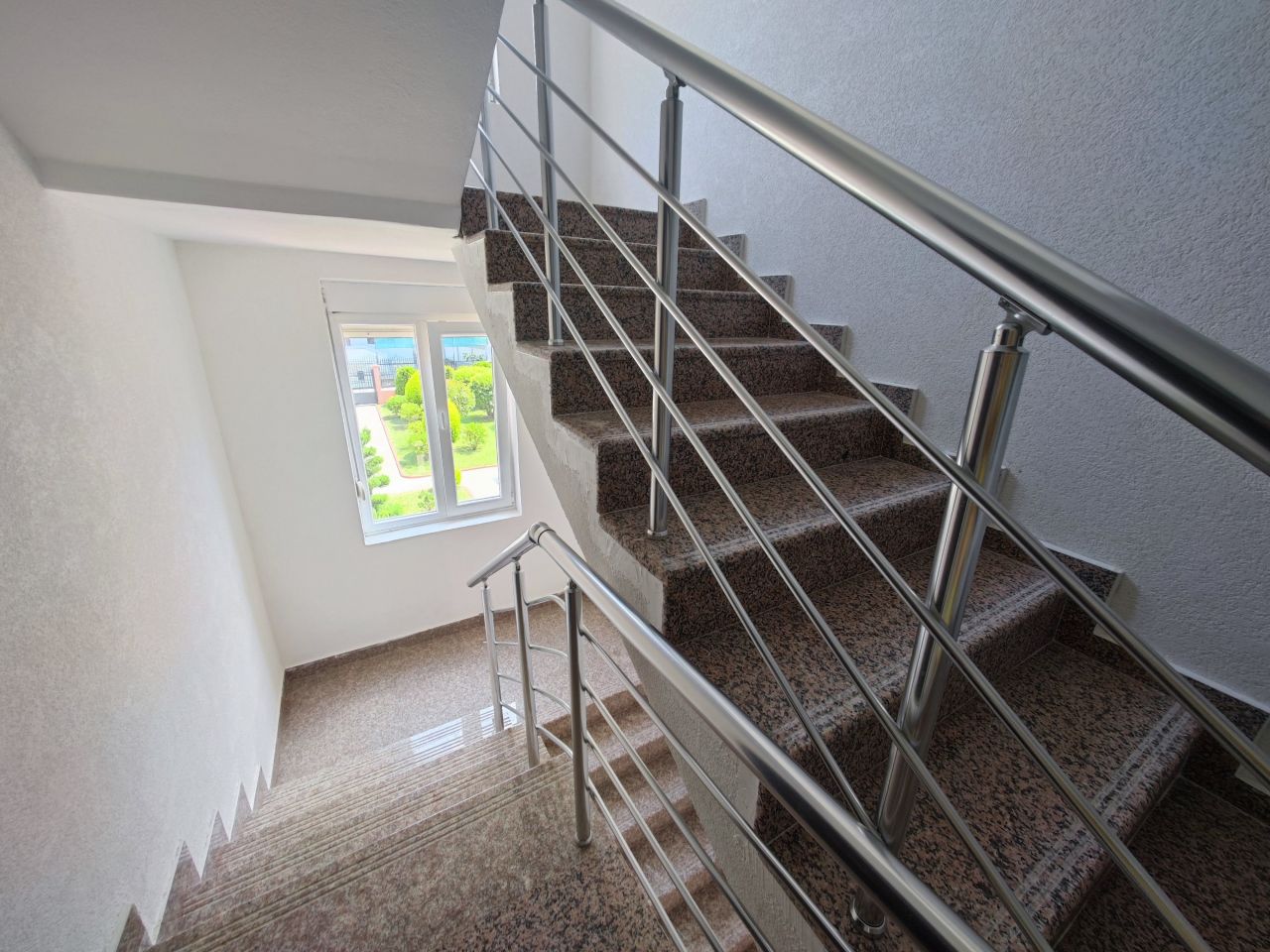 Appartamento a Bar, Montenegro, 106.4 m² - foto 14