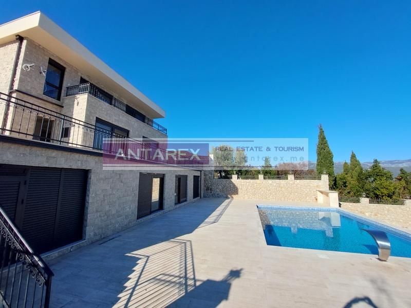 Villa in Herceg-Novi, Montenegro, 433 m² - picture 13