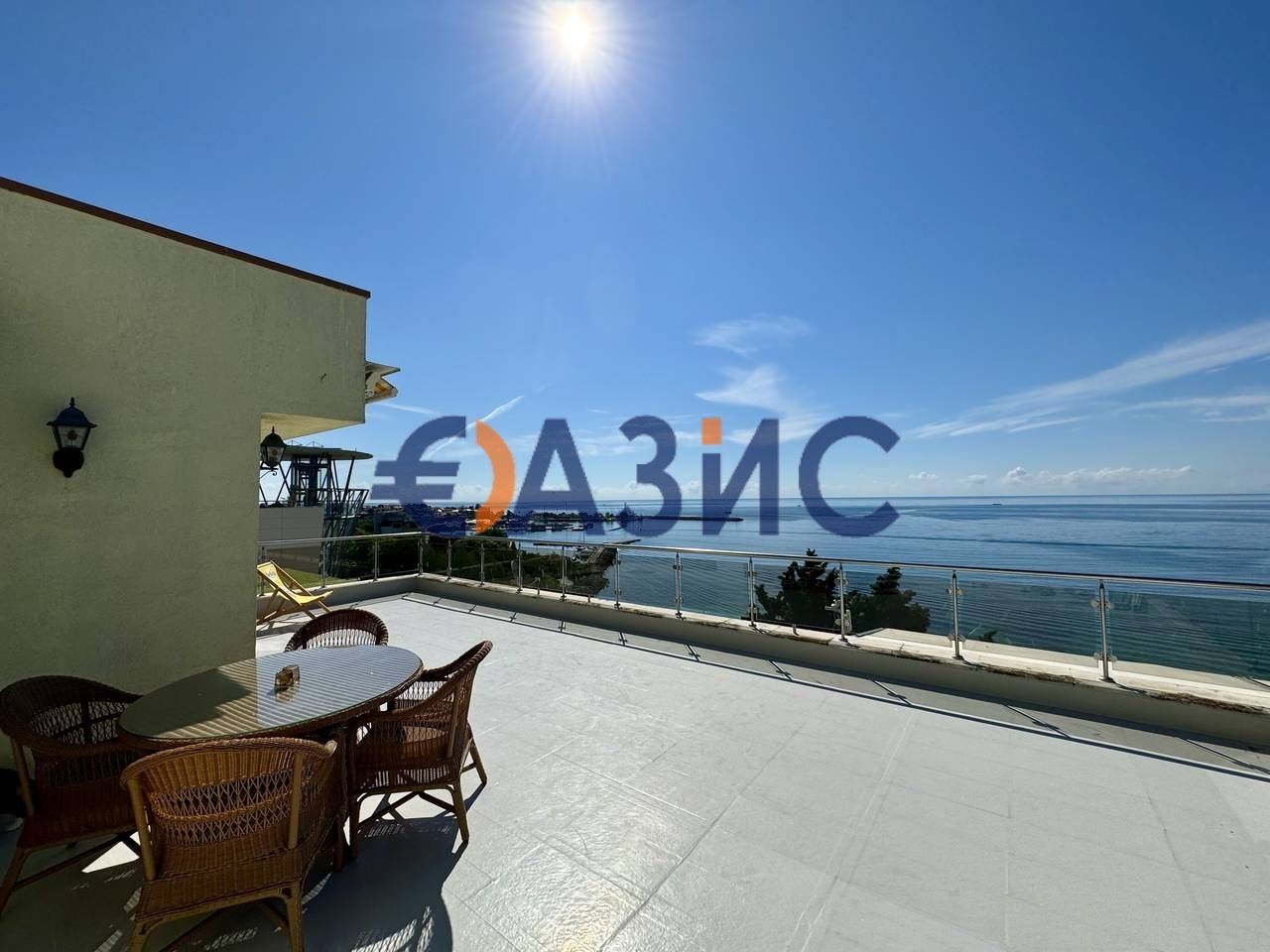 Appartement à Nessebar, Bulgarie, 179 m² - image 1