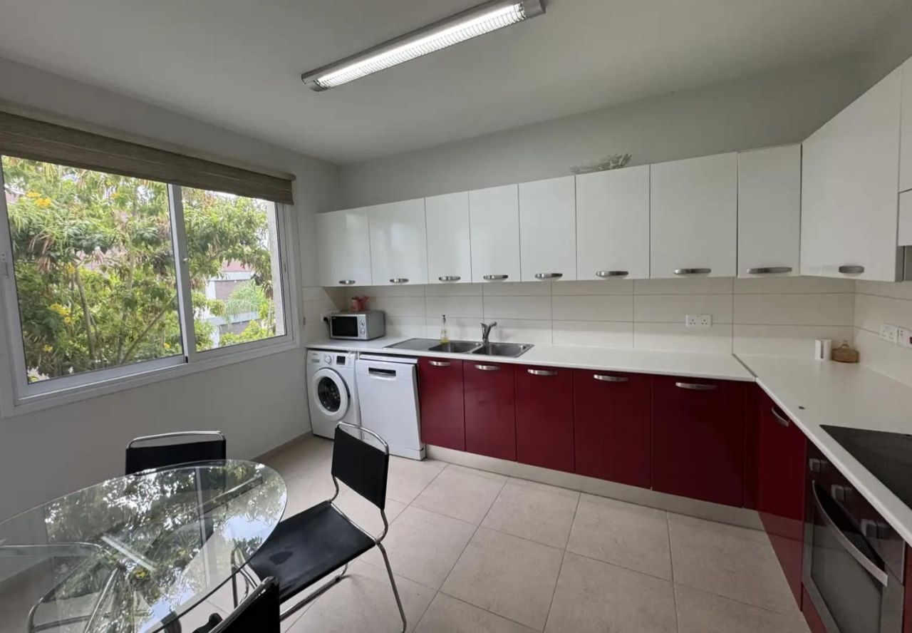 Piso en Germasogeia, Chipre, 87 m² - imagen 3