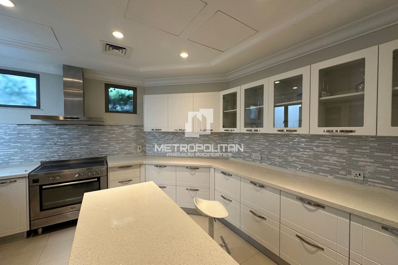 Villa à Dubaï, EAU, 465 m² - image 6