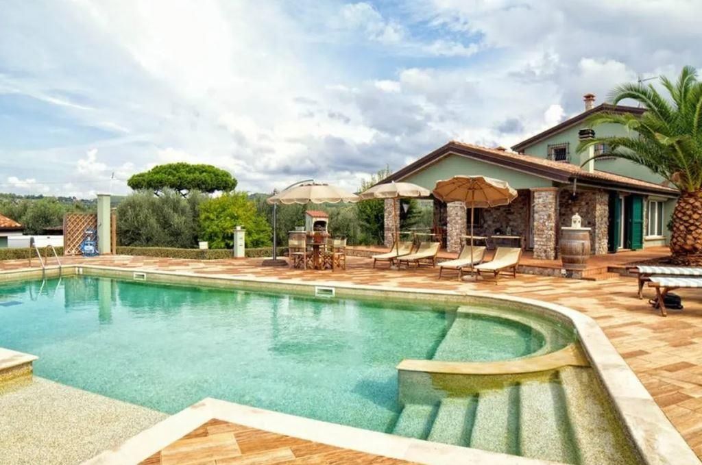 Casa en San Vincenzo, Italia, 200 m² - imagen 2