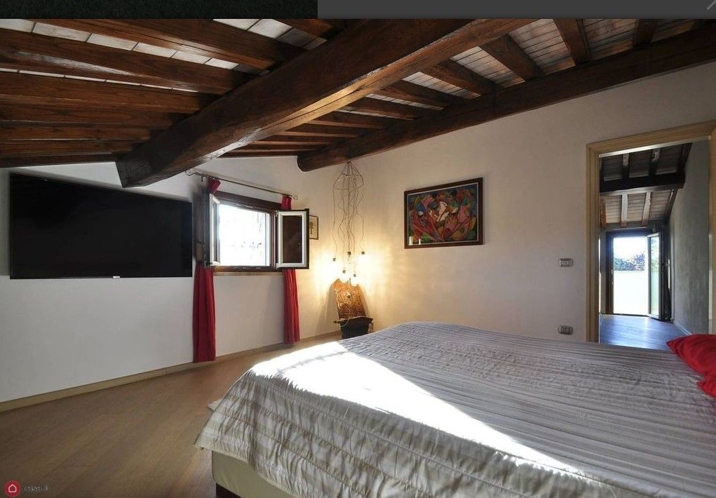 Casa en San Vincenzo, Italia, 200 m² - imagen 9