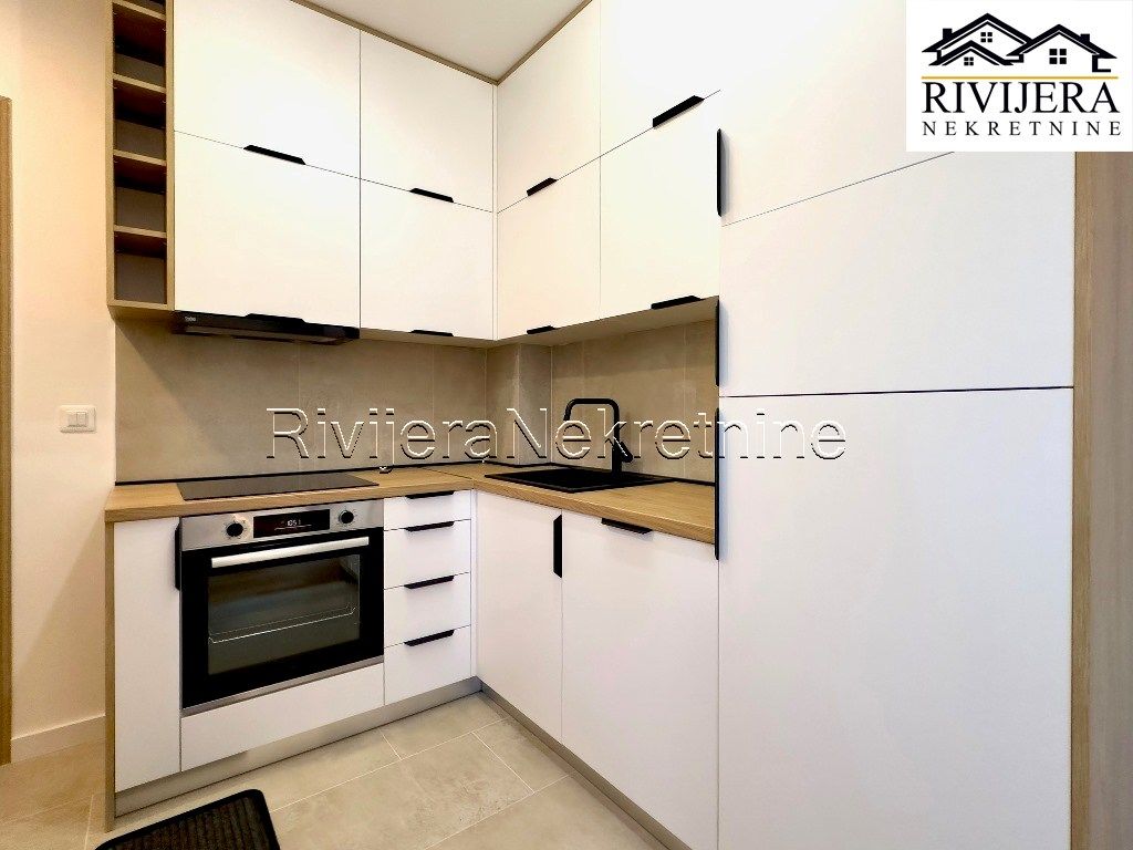 Flat in Herceg-Novi, Montenegro, 31 m² - picture 6