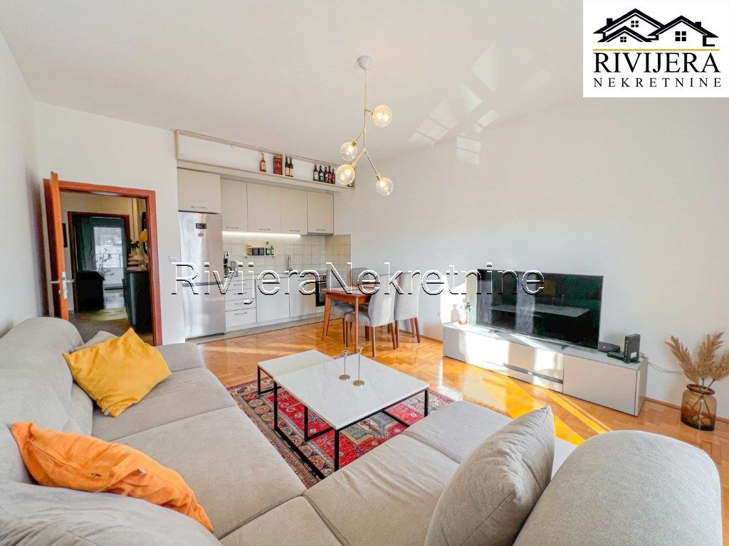 Appartement à Herceg-Novi, Monténégro, 73 m² - image 3