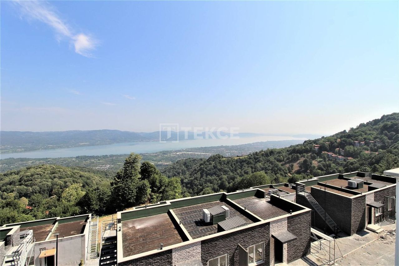 Villa Sapanca, Turquie, 160 m² - image 1
