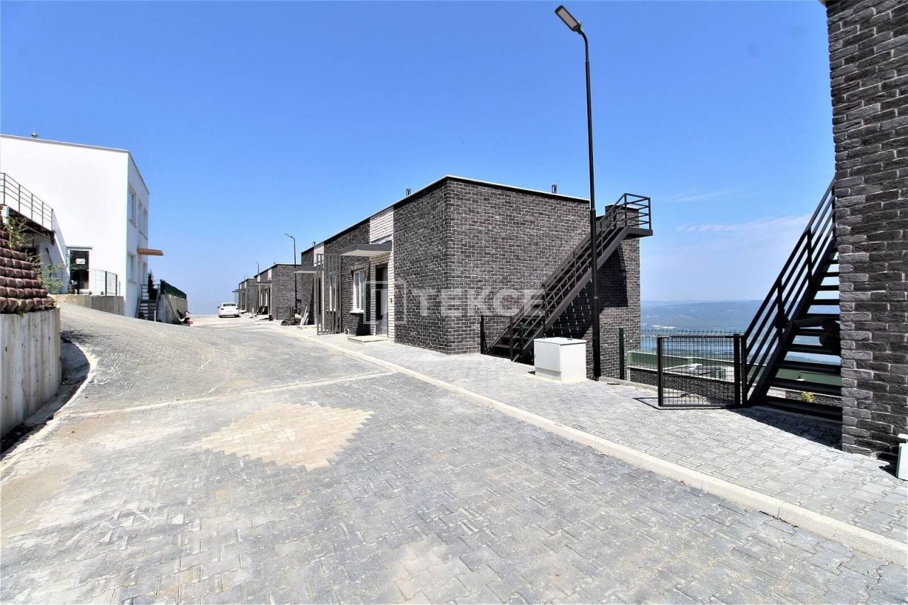 Villa Sapanca, Turquie, 160 m² - image 2