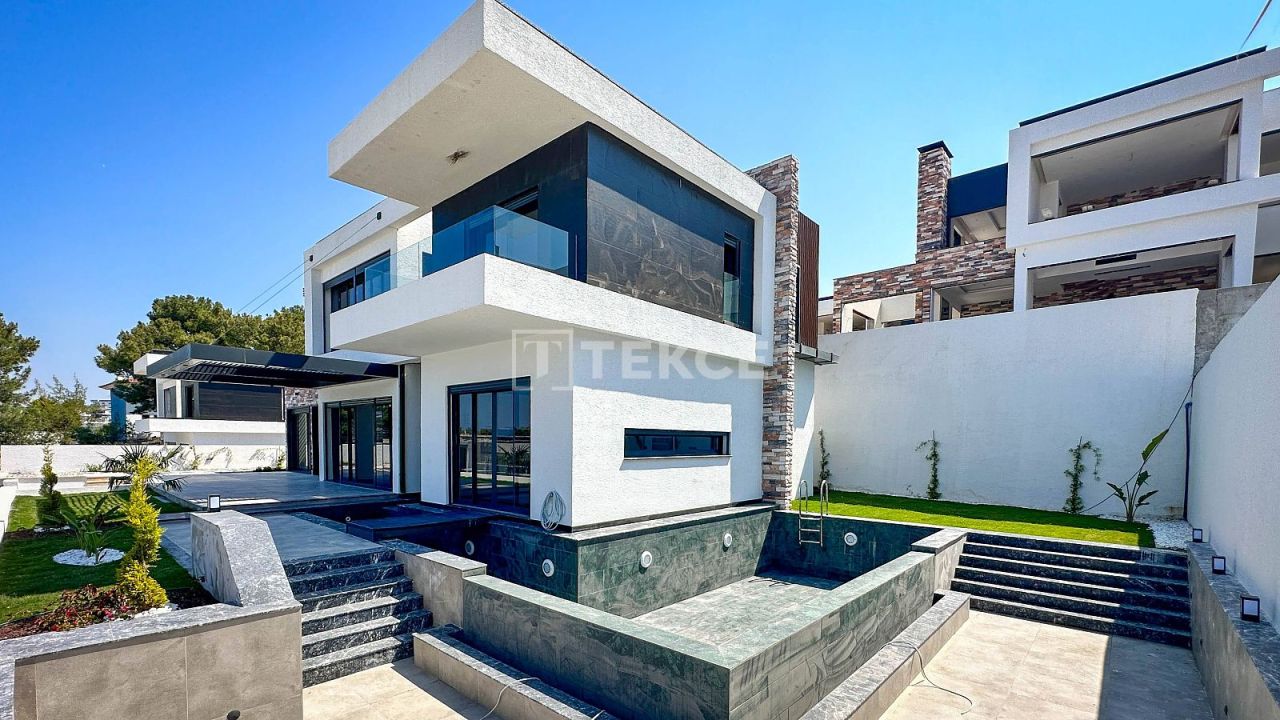 Villa a Kuşadası, Turchia, 445 m² - foto 10